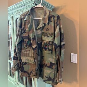 Vintage US Air Force Patches Cold Weather Coat Men Medium Field Green Jacket M65